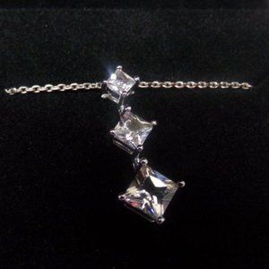 Sapphire Three Stone Necklace